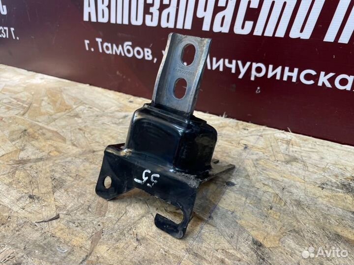 Опора двигателя левая LADA Vesta