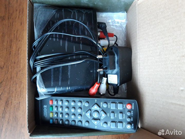 Цифровой телевизионный ресивер