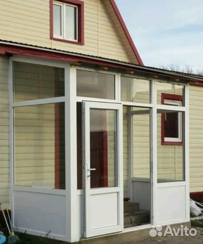 Тамбур окна балконы