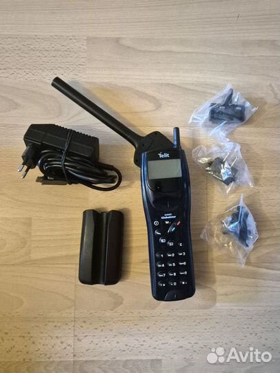 Спутниковый телефон Telit Sat 550