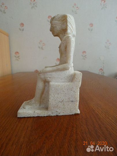 Статуэтка Фараон из Египта камень