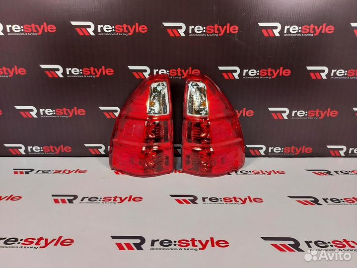 Стопы Toyota Land Cruiser Prado 120 Vland U1913