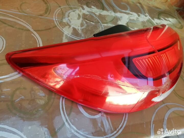 Фонарь задний левый внешний Киа Спортейдж - 3