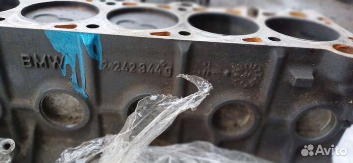 Блок цилиндров BMW 5 E34 1989