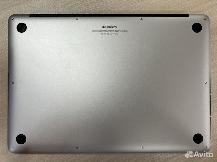 MacBook Pro 15 mid 2015 2,5/16/512/Radeon R9