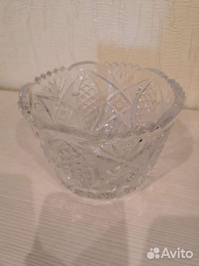 Хрустальная ваза конфетница