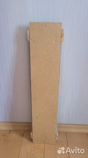 Когтеточка плоская на стену