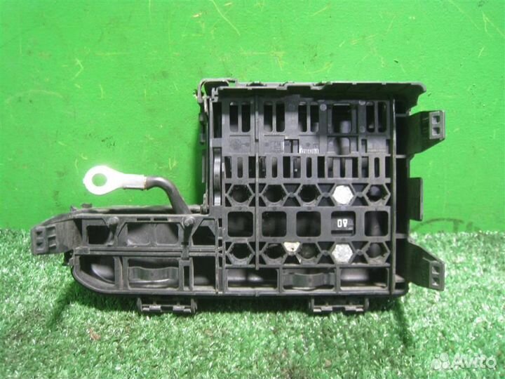 Блок предохранителей моторный Opel Corsa D 2007