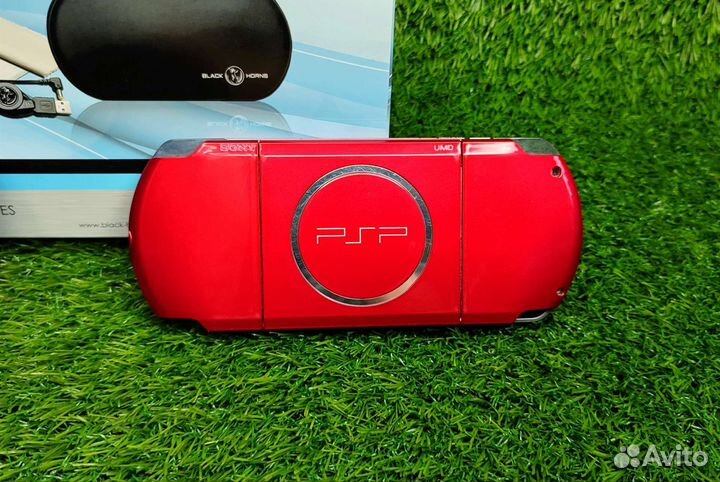Sony PSP Red 3008 + Игры +Комплект