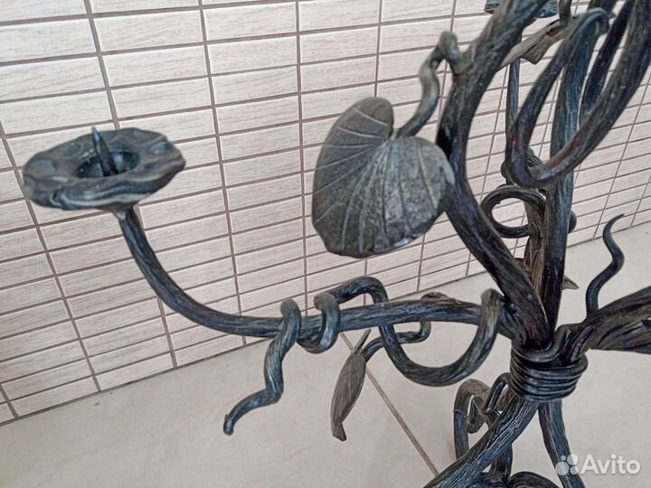 Подсвечник кованный