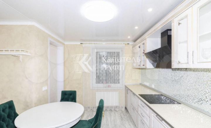 2-к. квартира, 76 м², 8/17 эт.