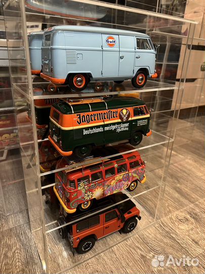 Бокс на 4 модели 1/18