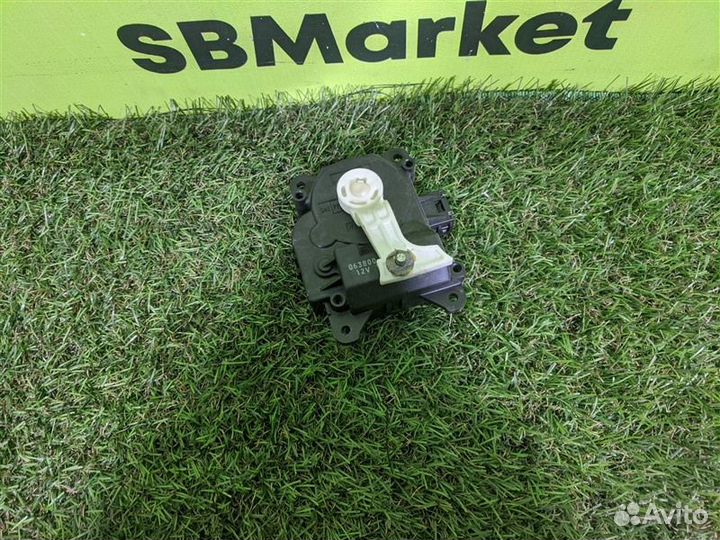 Сервопривод заслонок печки Lexus Rx450 GYL16