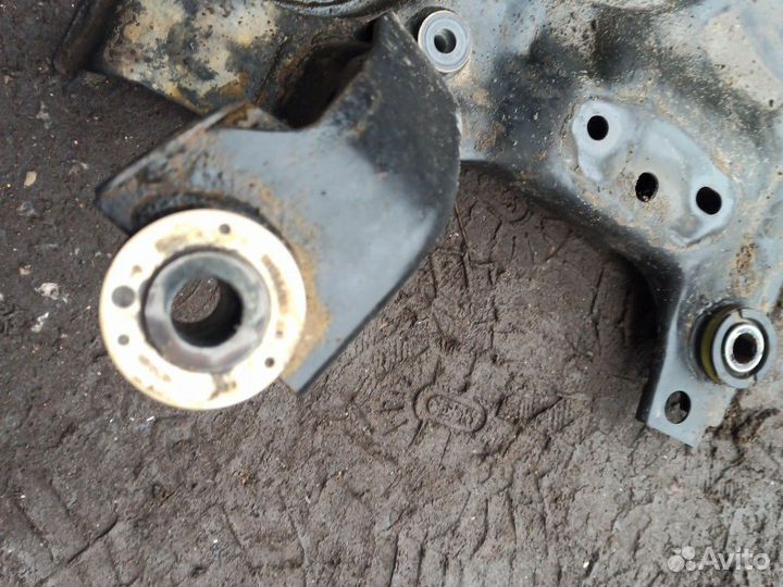 Подрамник передний mazda 3 BL 1.6 105 л.с