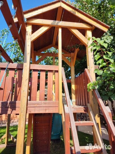 Детский игровой центр с горкой