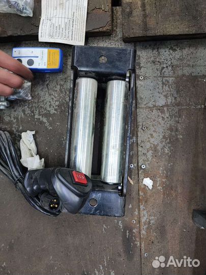 Лебедка автомобильная Electric Winch 12000 12v