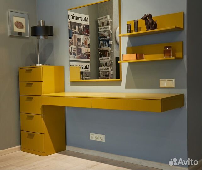 Макияжный стол Musterring Kara-Frame Германия