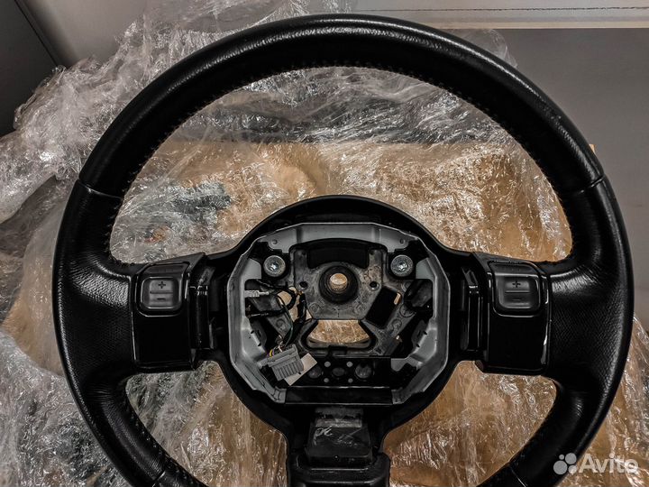 Руль Nissan cube z11 кожа