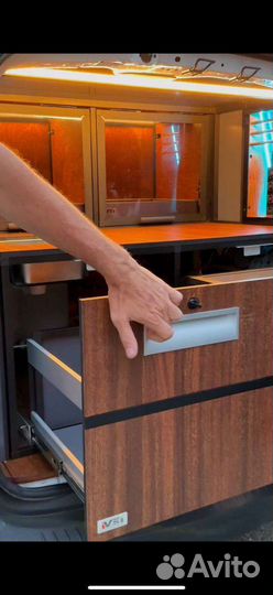 Фастфуд на колесах, кемпер бокс