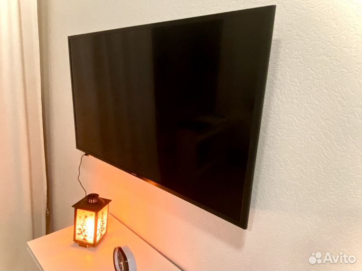 Телевизор Samsung 43 дюйма