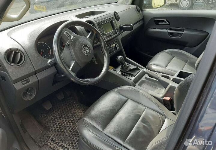 Volkswagen Amarok 2010 г по запчастям