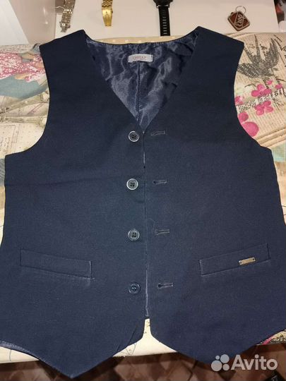 Жилетка для мальчика школьная 134