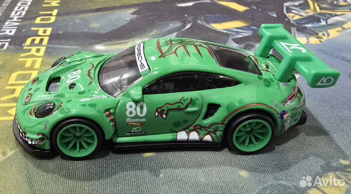 Hot Wheels Premium Porsche 911