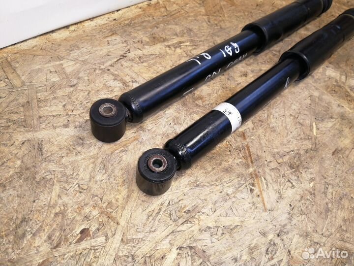 Амортизаторы задние пара Honda Fit GD1