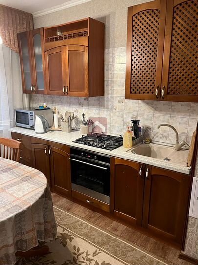 3-к. квартира, 64 м², 4/10 эт.