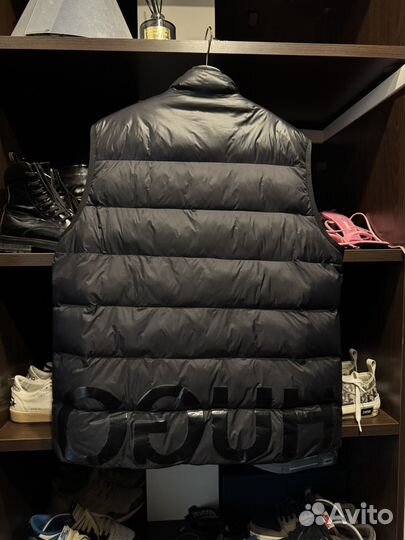 Жилетка hugo boss XL