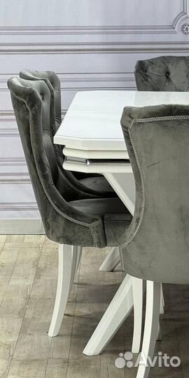 Столы и стулья новые