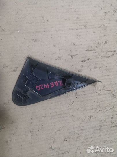 Накладка крыла передняя левая Toyota Corolla fielder ZRE142G