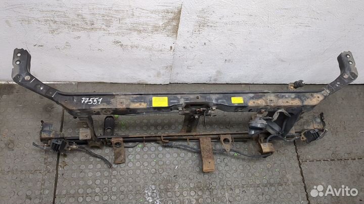 Рамка передняя Nissan Navara