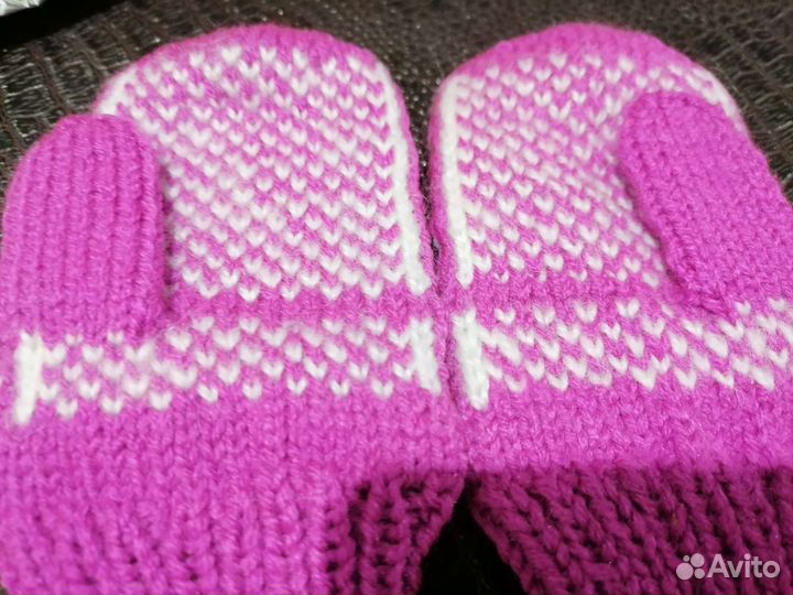 Варежки вязаные ручной работы