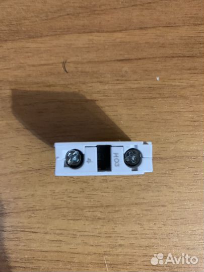 Контактный блок 1 но