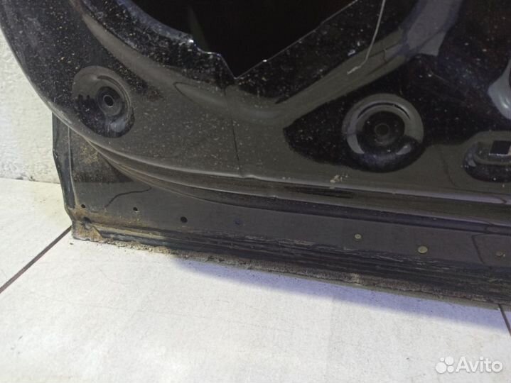 Дверь задняя правая