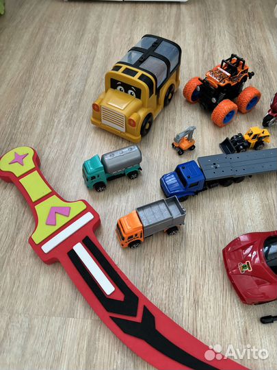 Игрушки для мальчика пакетом