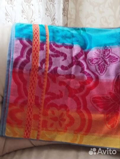 Махровые полотенца новые