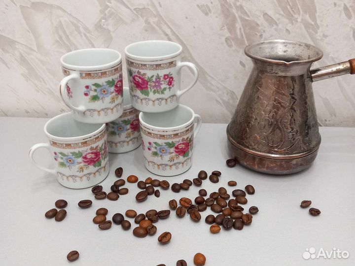 Кофейные чашки