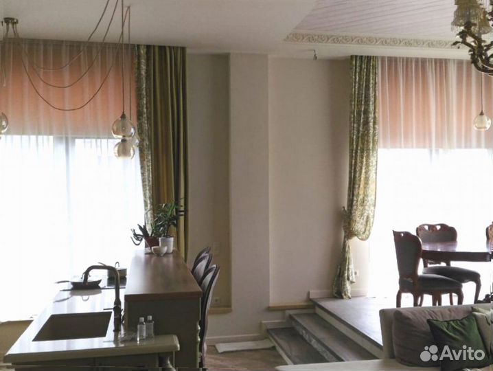 Рулонные шторы с Алисой на заказ