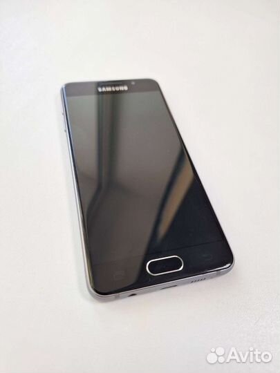 Телефон Samsung