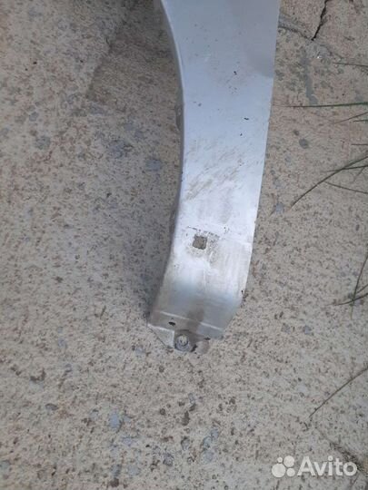 Крыло левое переднее ford focus 1