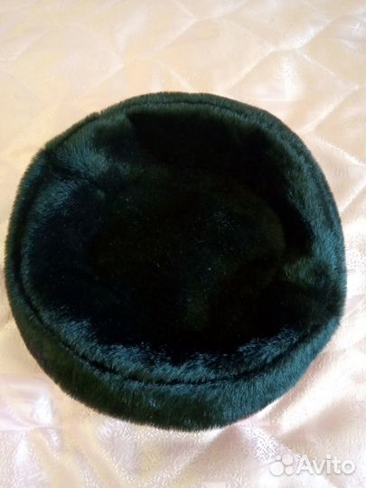 Шапки женские 2 шт