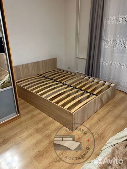 Кровать двухспальная