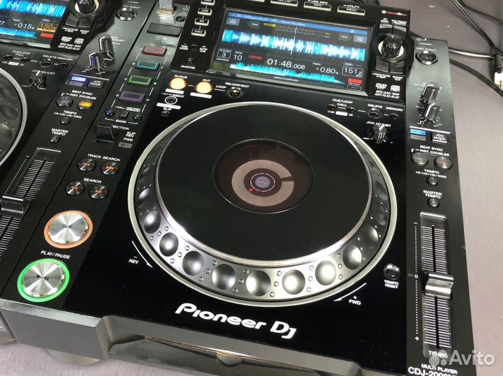 Пара Pioneer CDJ 2000 NXS 2 / Nexus 2
