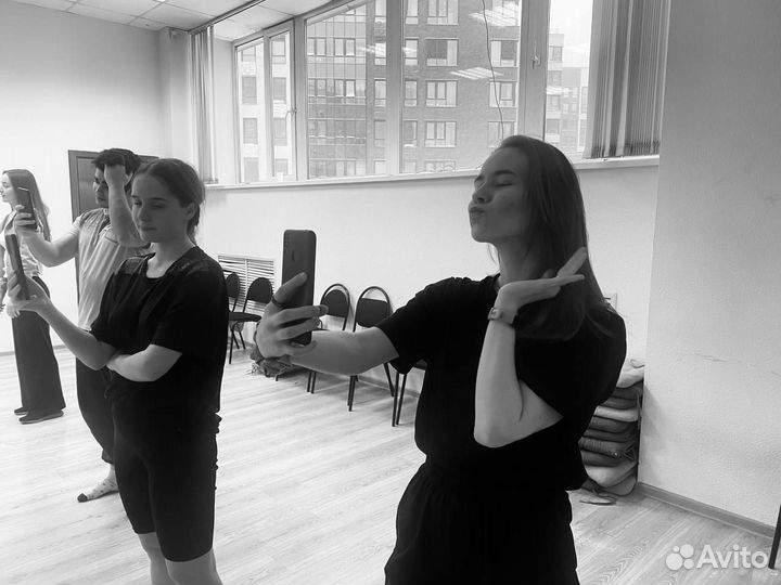 Педагог по голосу, речи и публичным выступлениям