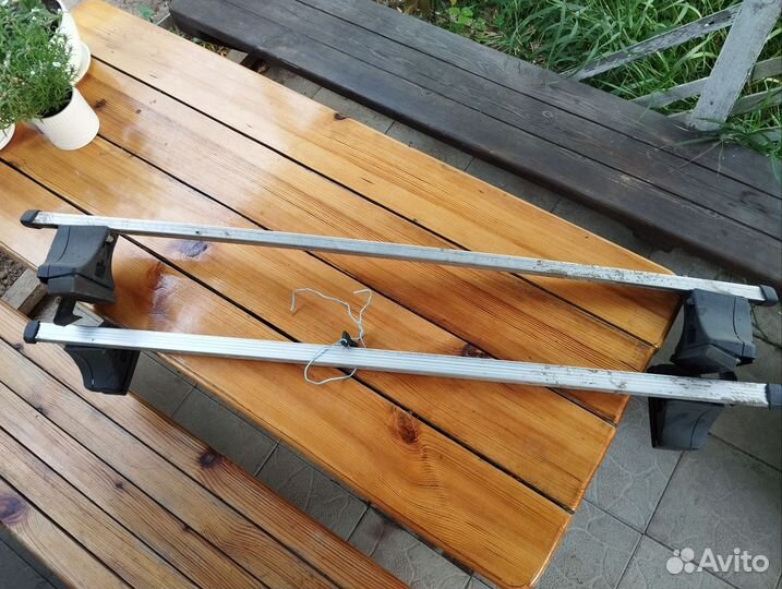 Поперечины на крышу авто