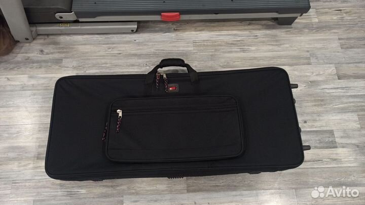 Gator GK 61 Полужесткий кейс чехол для клавиш