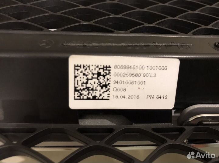 Решетка на C class (w 205) Оригинал AMG