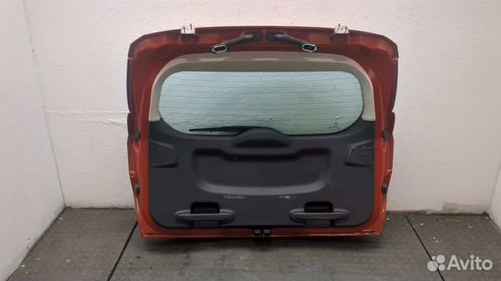 Крышка багажника Ford Focus 3